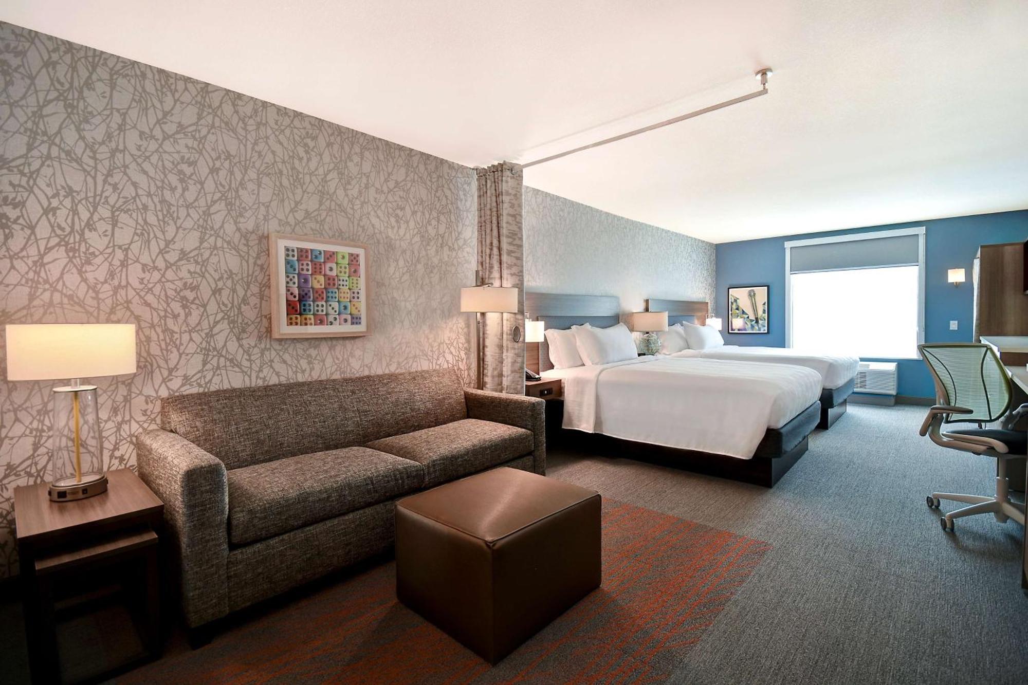 Home2 By Hilton Convention Center - No Fee Hotel
